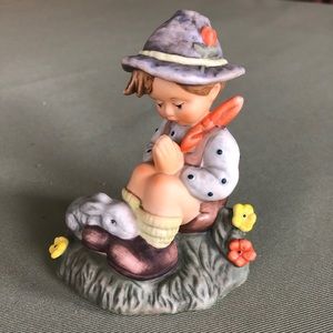 Goebel Hummel #BH55 - Nature’s Prayer